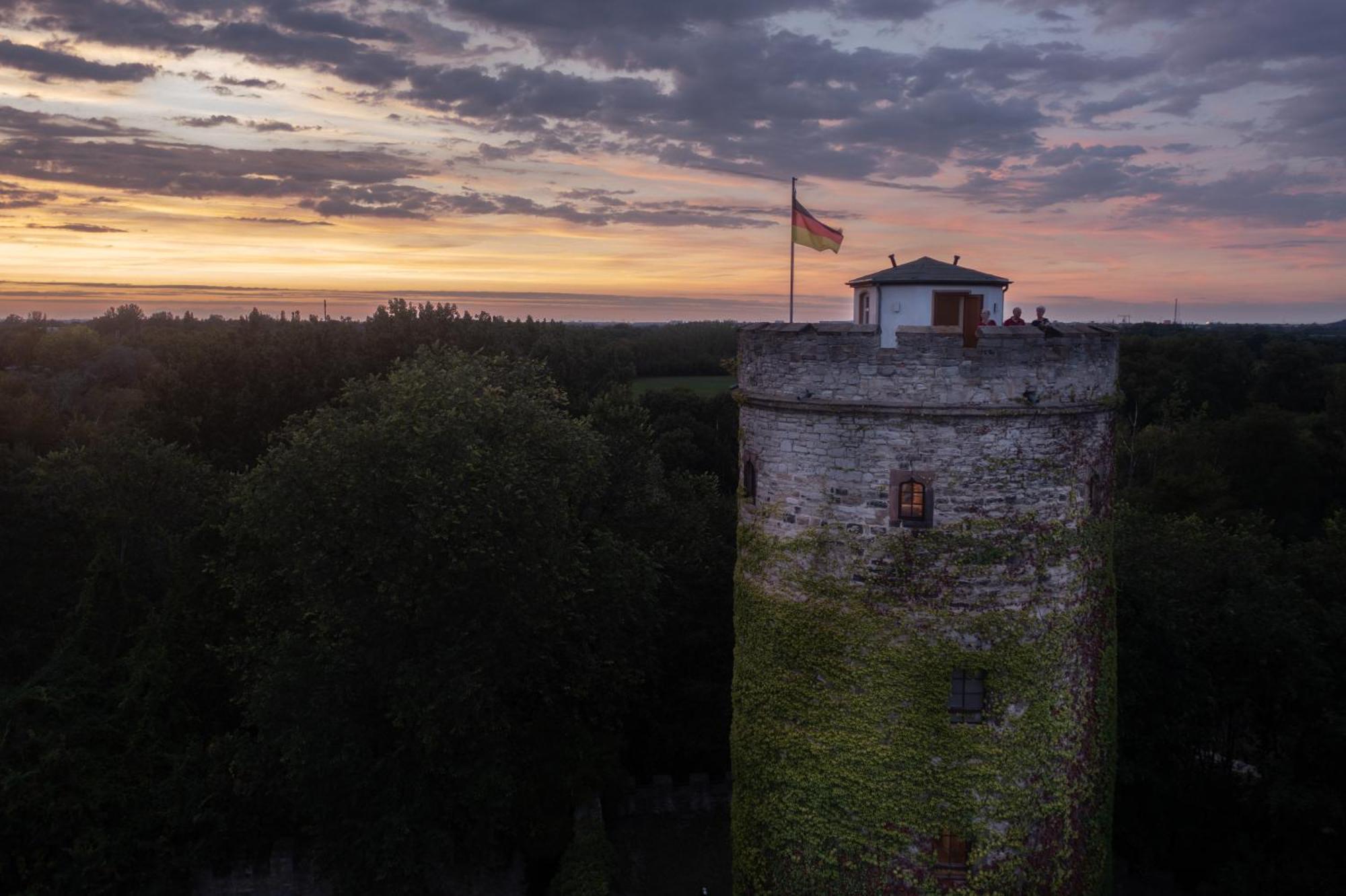 Hotel Schloss Schkopau Экстерьер фото
