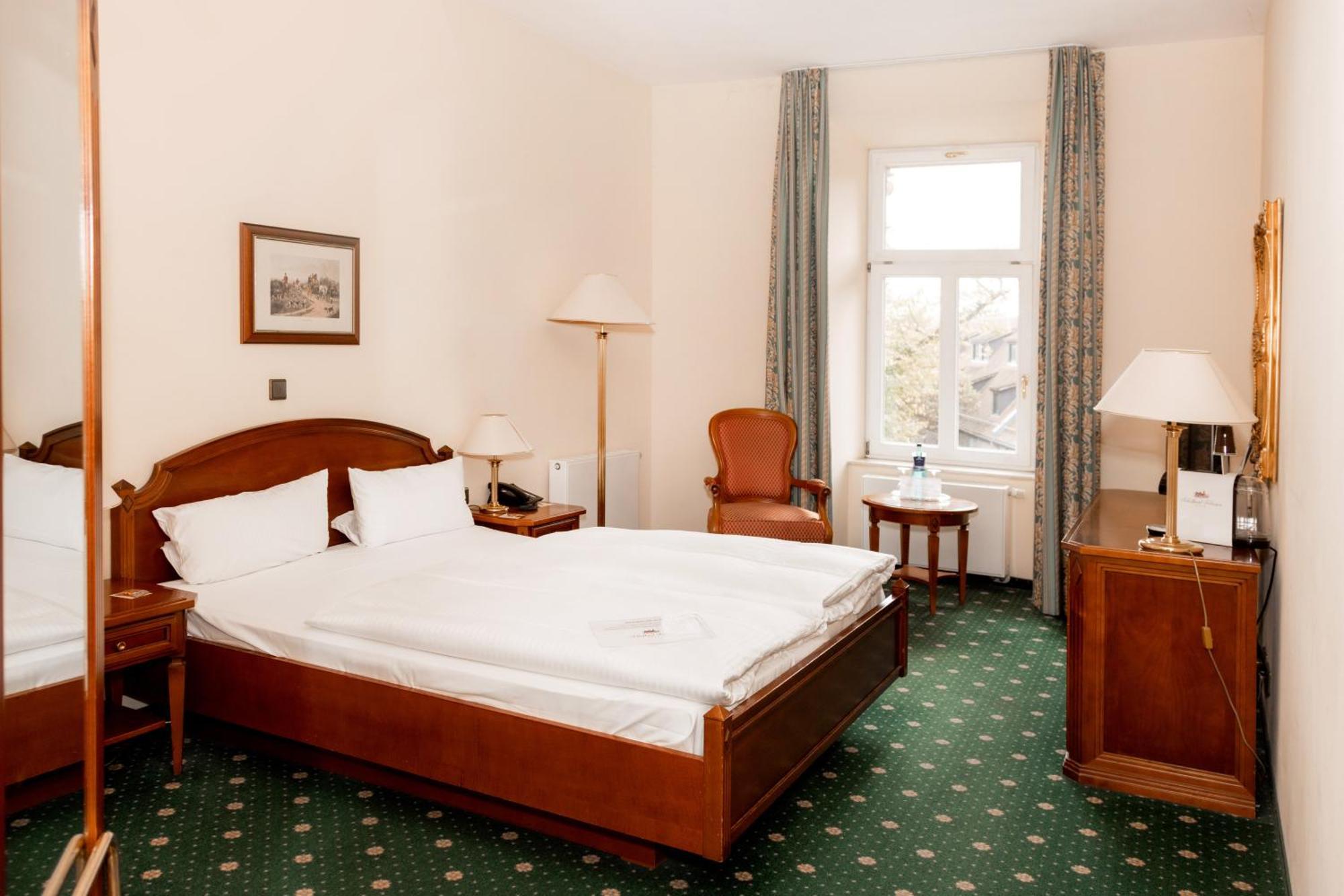 Hotel Schloss Schkopau Экстерьер фото