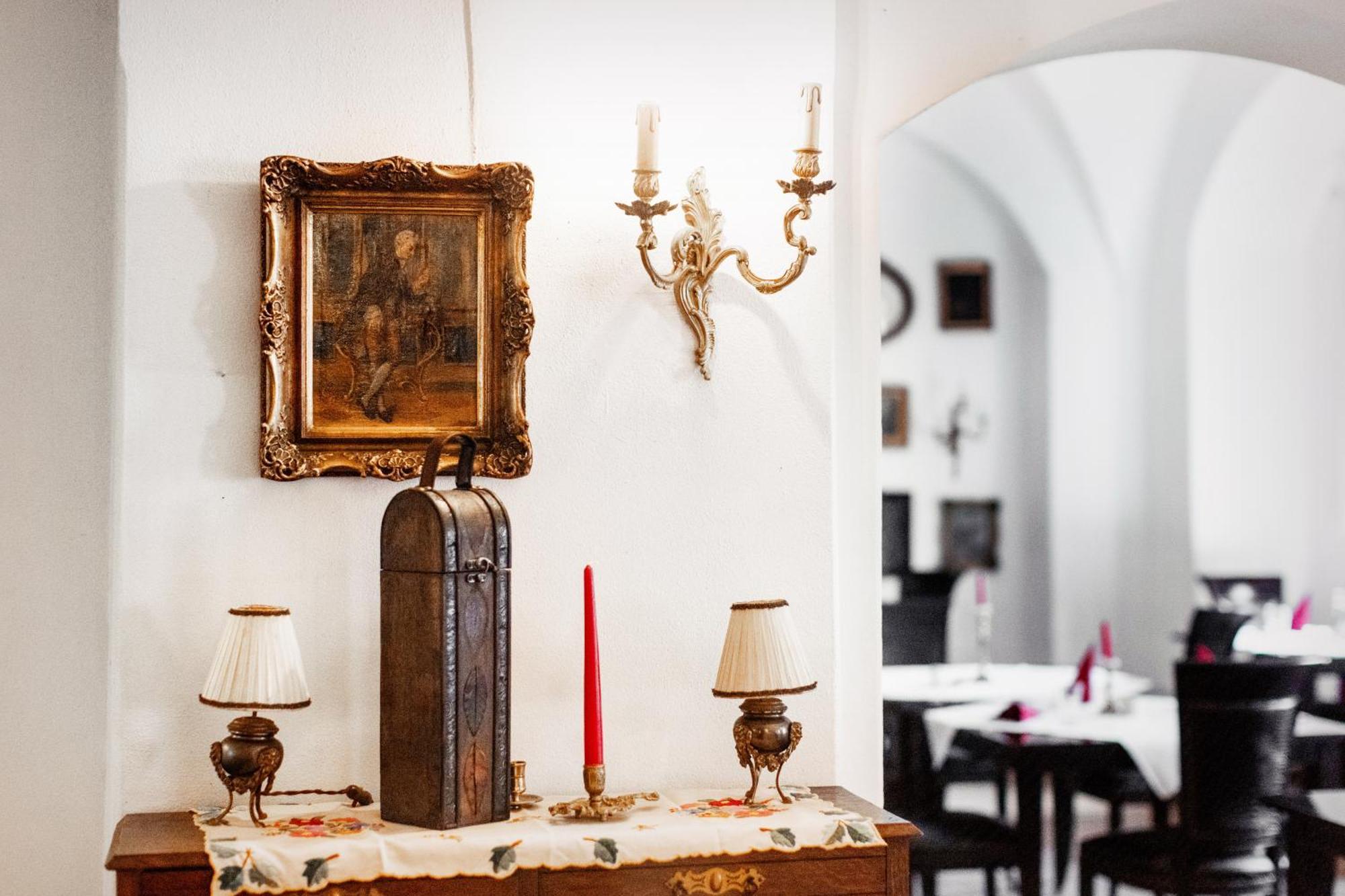 Hotel Schloss Schkopau Экстерьер фото