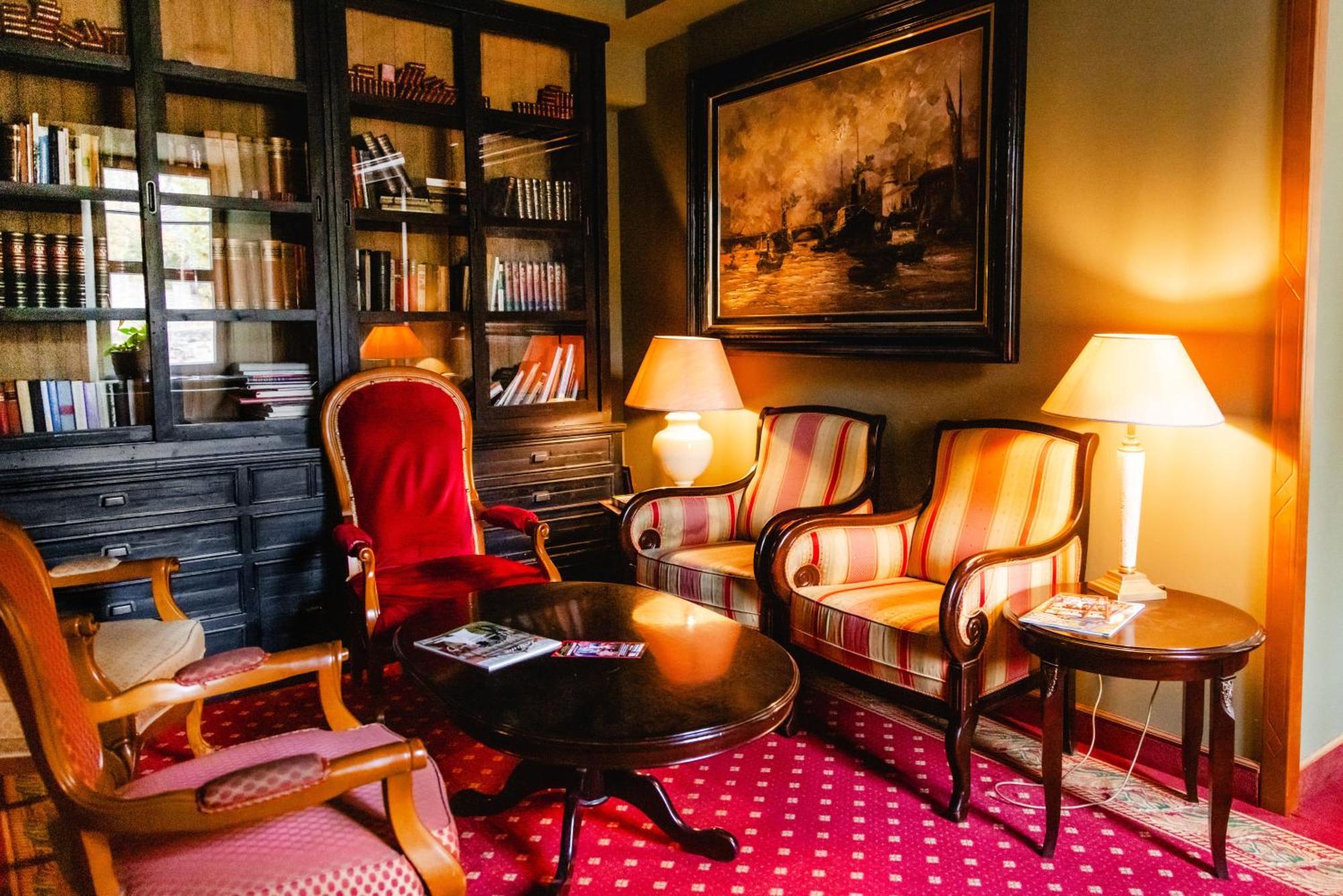 Hotel Schloss Schkopau Экстерьер фото