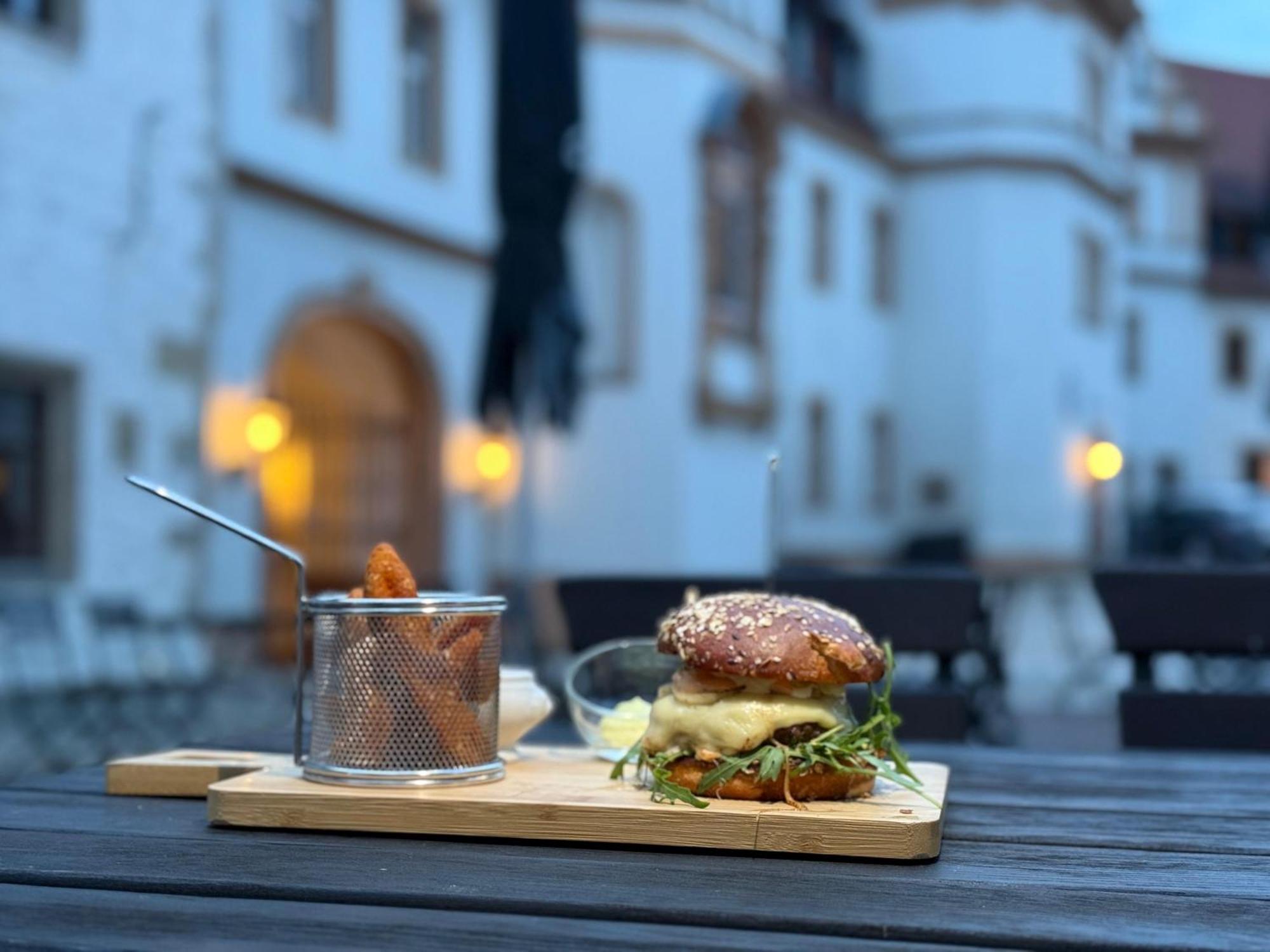 Hotel Schloss Schkopau Экстерьер фото
